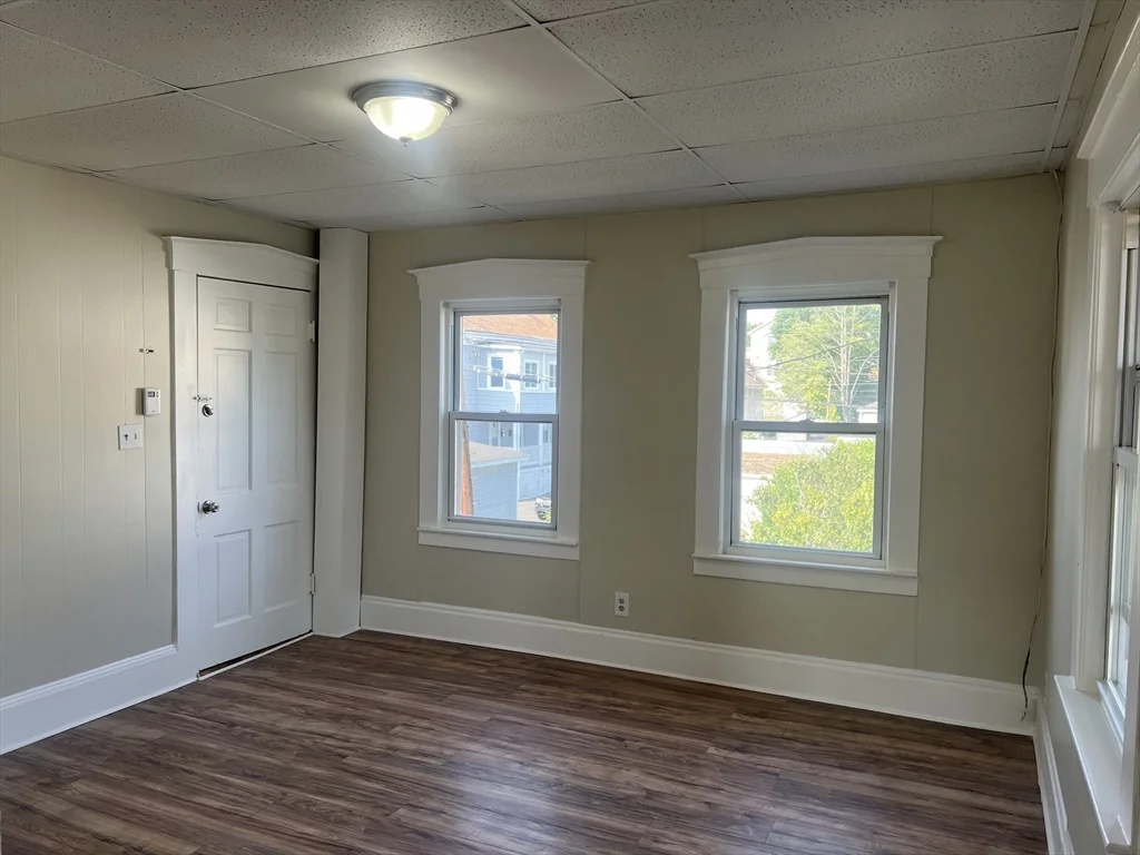 2 bed, 1 bath apartment for rent at 8 Normandy Rd Unit 2, Lynn — photo 2 of 12