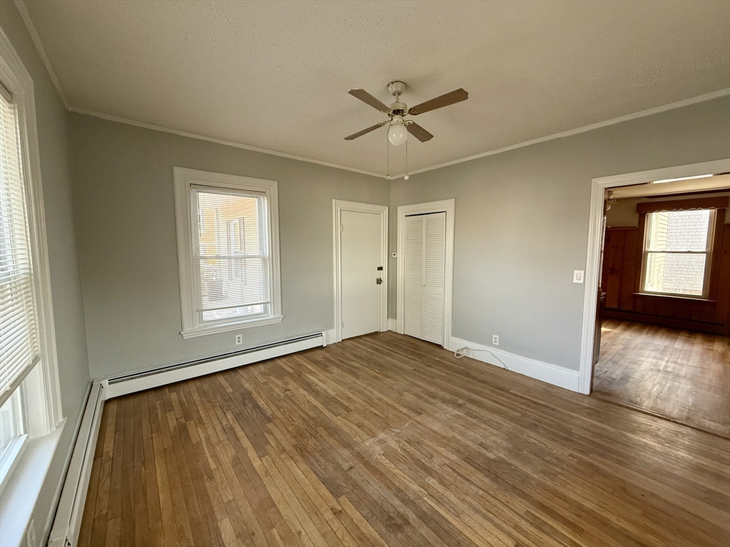 3 bed, 1 bath apartment for rent at 8 Northend Ave Unit 1, Salem — photo 11 of 15
