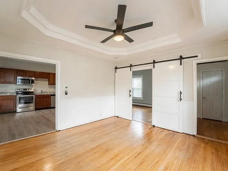 2 bed, 1 bath apartment for rent at 8 Oak St Unit 1, North Attleboro — photo 11 of 12
