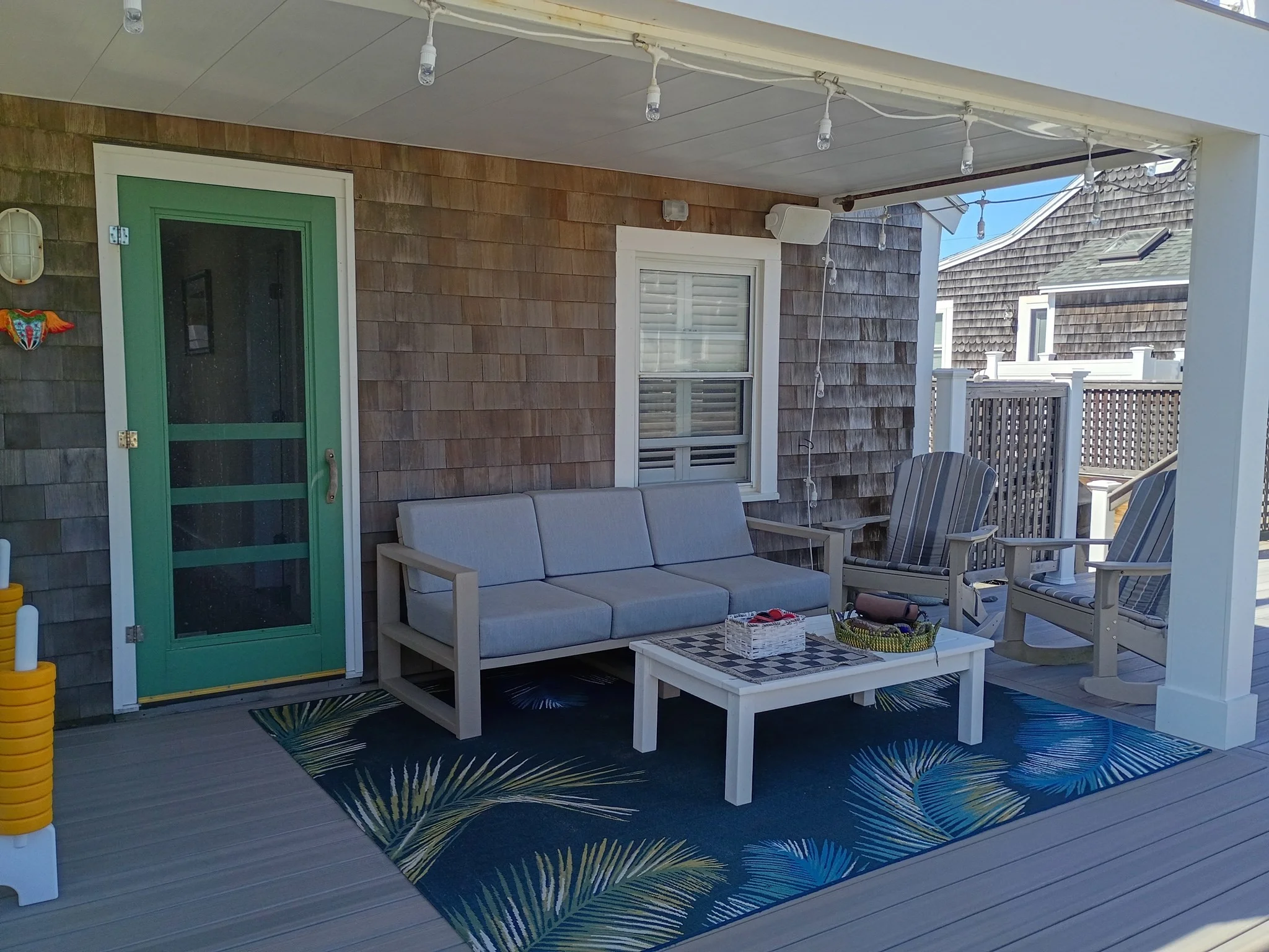 3 bed, 1 bath apartment for rent at 8 Ocean Dr, Humarock — photo 9 of 10