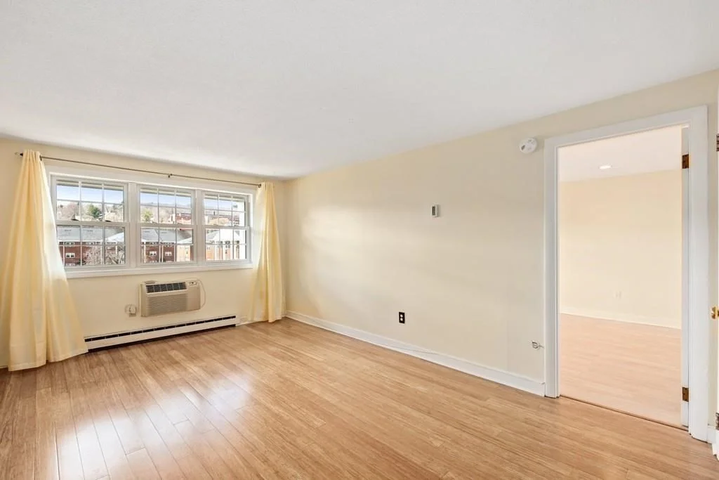1 bed, 1 bath apartment for rent at 8 Old Colony Unit 10, Arlington — photo 8 of 18