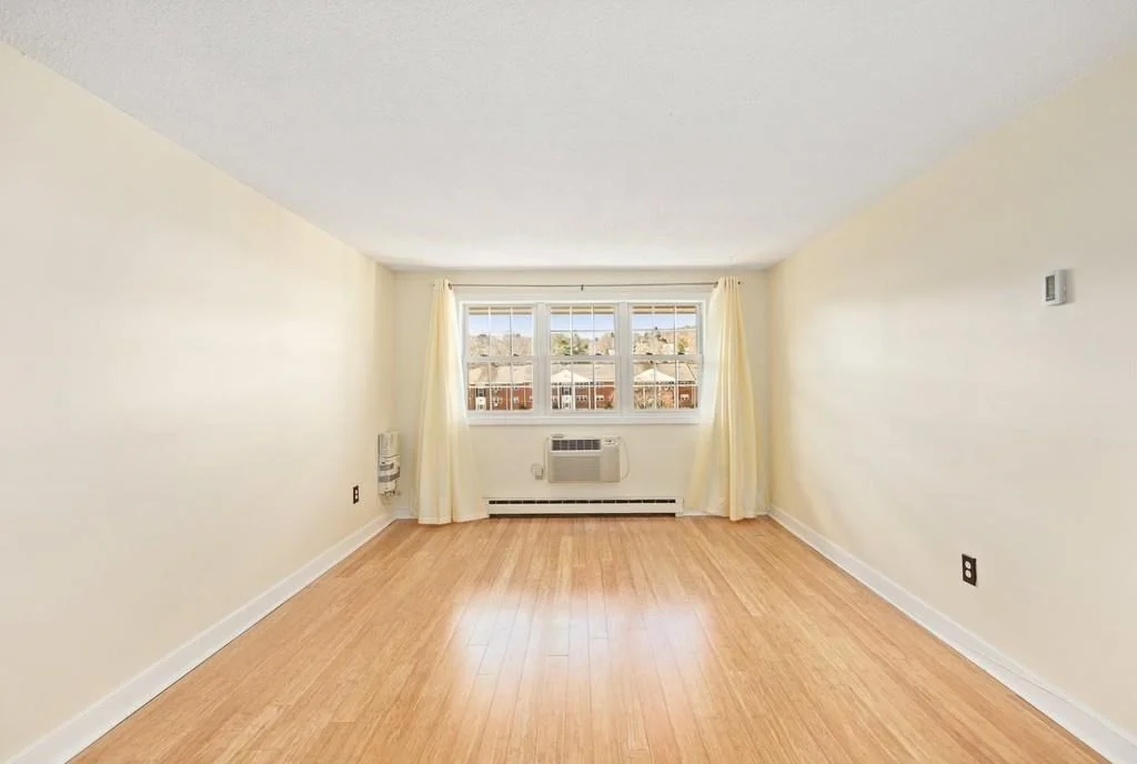 1 bed, 1 bath apartment for rent at 8 Old Colony Unit 10, Arlington — photo 10 of 18