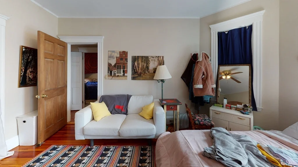 3 bed, 1 bath apartment for rent at 8 Olmstead St Unit 1, Jamaica Plain — photo 4 of 11