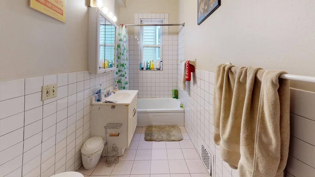 3 bed, 1 bath apartment for rent at 8 Olmstead St Unit 1, Jamaica Plain — photo 10 of 11