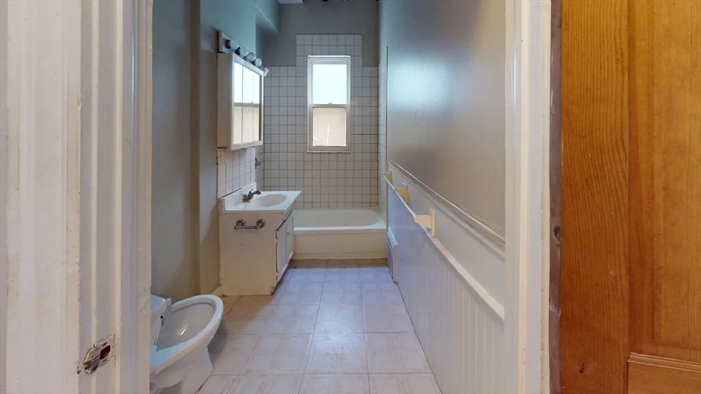 2 bed, 1 bath apartment for rent at 8 Olmstead St Unit 2, Jamaica Plain — photo 10 of 11