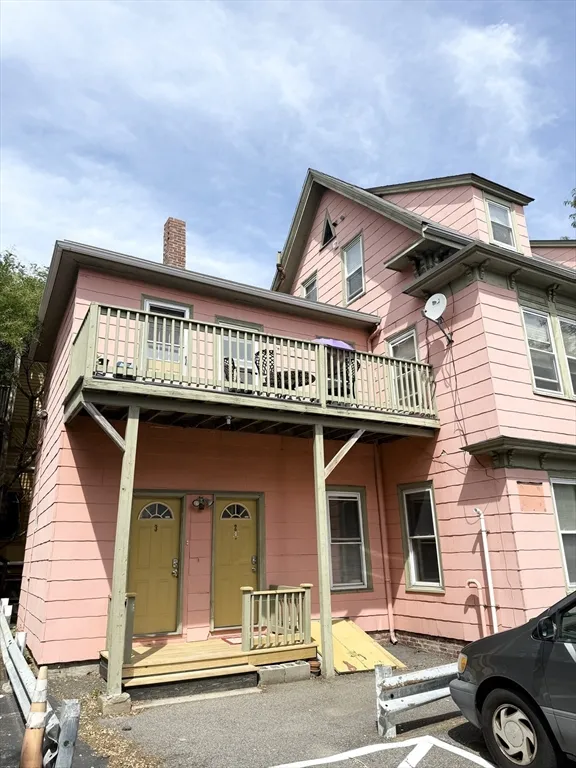 1 bed, 1 bath apartment for rent at 8 Orchard St Unit 2, North Cambridge — photo 5 of 5