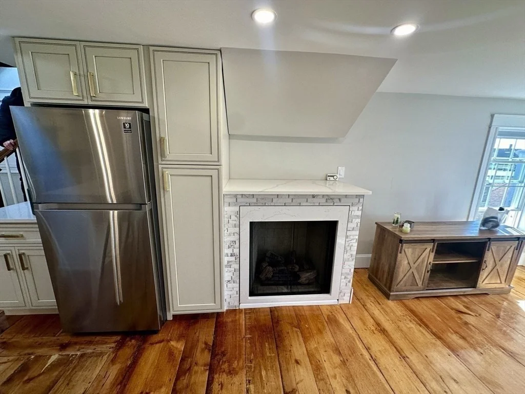 2 bed, 2 bath apartment for rent at 8 Osborne St Unit 3, Glenwood — photo 13 of 22