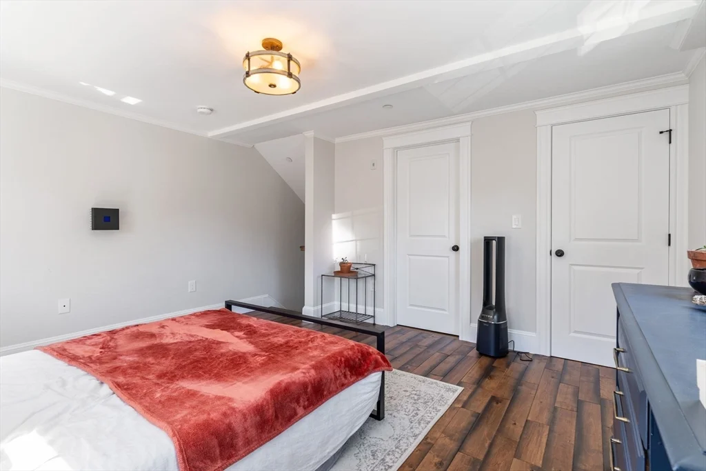 3 bed, 2 bath apartment for rent at 8 Osborne Unit 1, Salem — photo 16 of 27