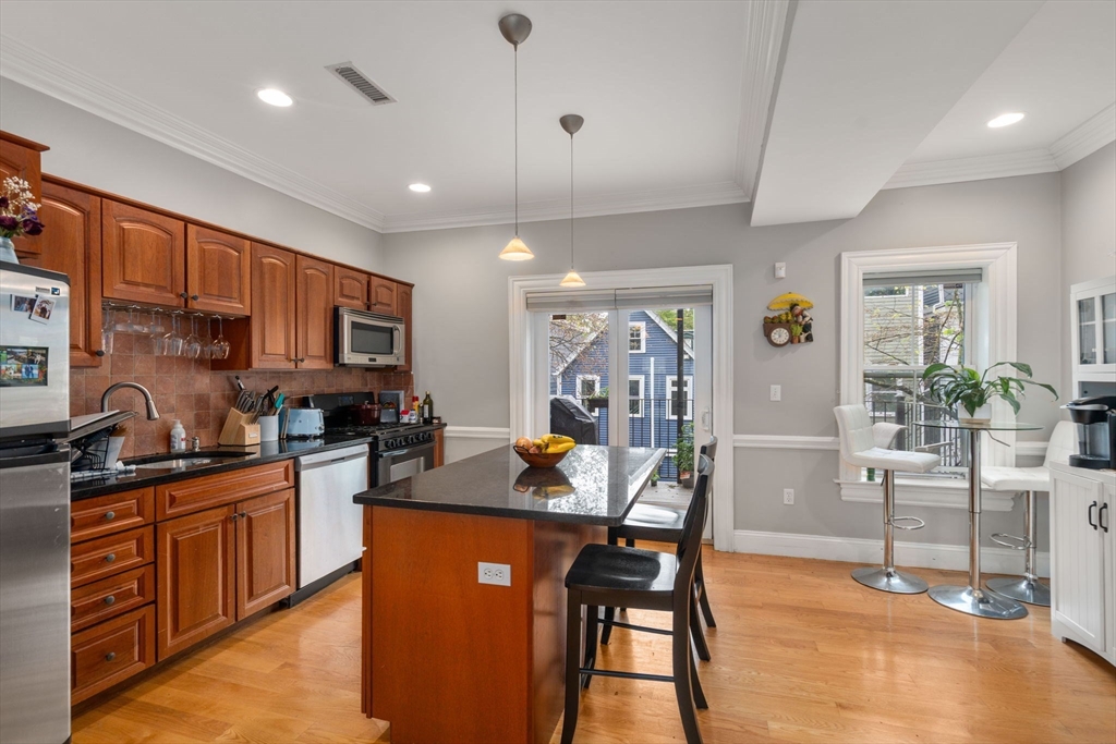 2 bed, 1 bath apartment for rent at 8 Pacific St Unit 2, South Boston — photo 7 of 25