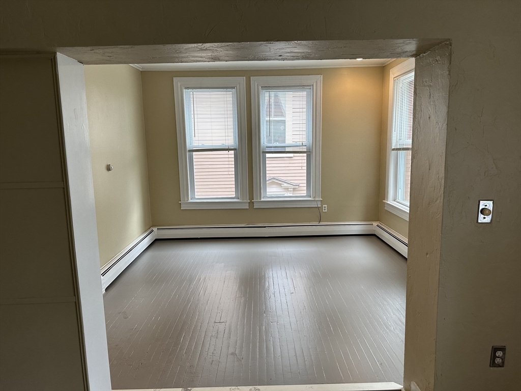 1 bed, 1 bath apartment for rent at 8 Park St Unit 3, Zip 01830 — photo 7 of 8