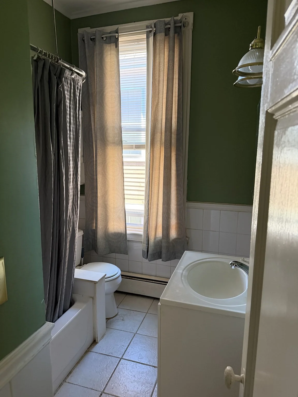 1 bed, 1 bath apartment for rent at 8 Park St Unit 4, Zip 01830 — photo 6 of 6
