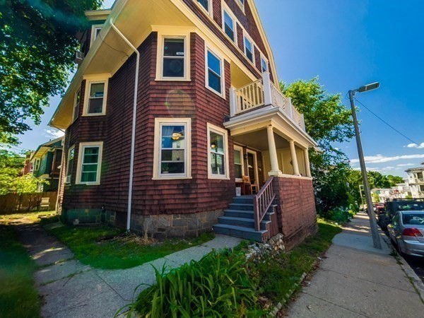 3 bed, 1 bath apartment for rent at 8 Parkton Rd Unit 1, Jamaica Plain — photo 19 of 19