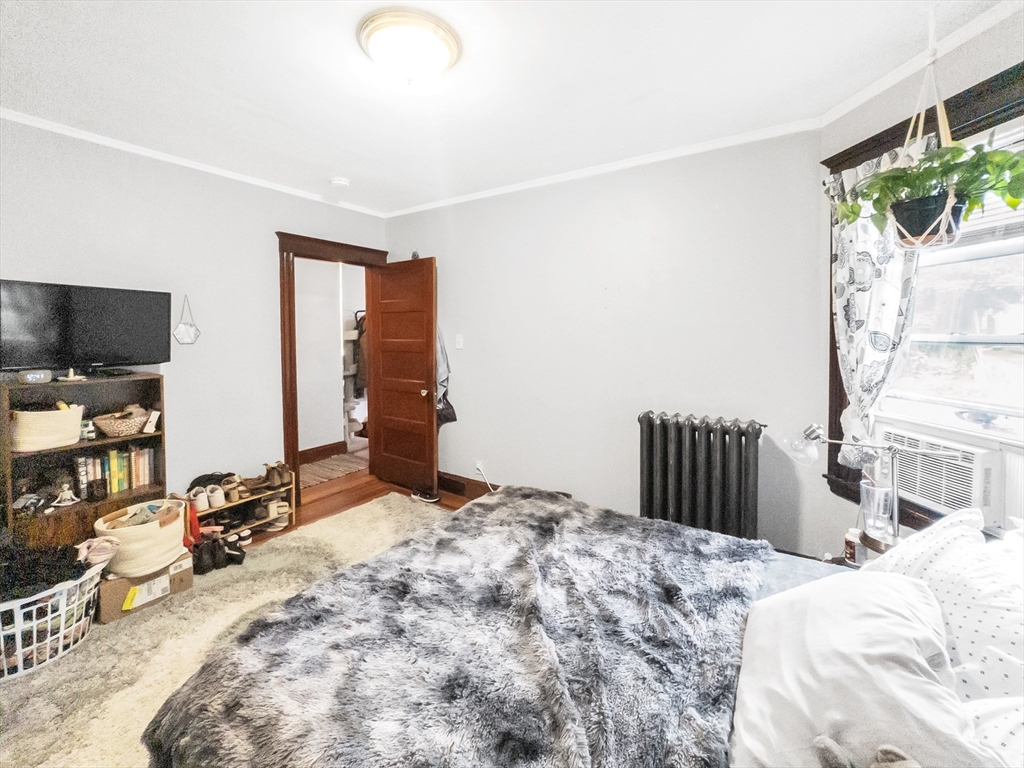 3 bed, 1 bath apartment for rent at 8 Parkton Rd Unit 1, Jamaica Plain — photo 14 of 19