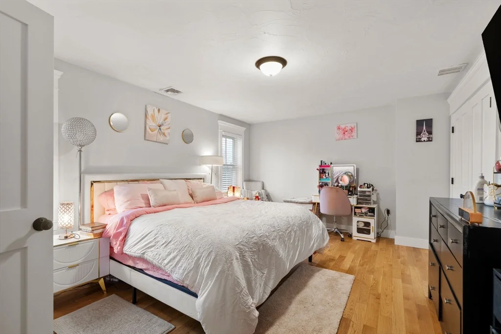3 bed, 1 bath apartment for rent at 8 Patrick St Unit 8, Attleboro — photo 13 of 33