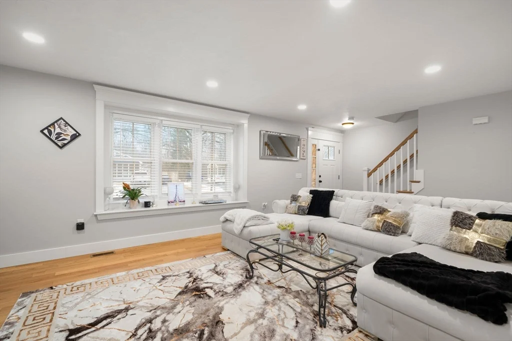 3 bed, 1 bath apartment for rent at 8 Patrick St Unit 8, Attleboro — photo 11 of 33