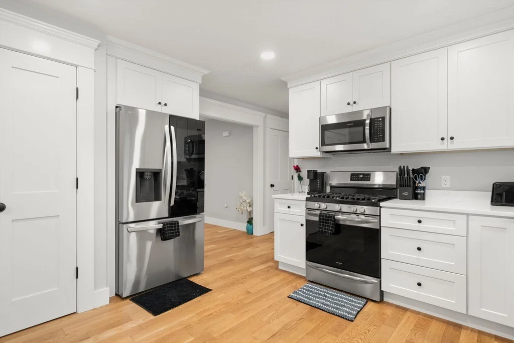 3 bed, 1 bath apartment for rent at 8 Patrick St Unit 8, Attleboro — photo 5 of 33