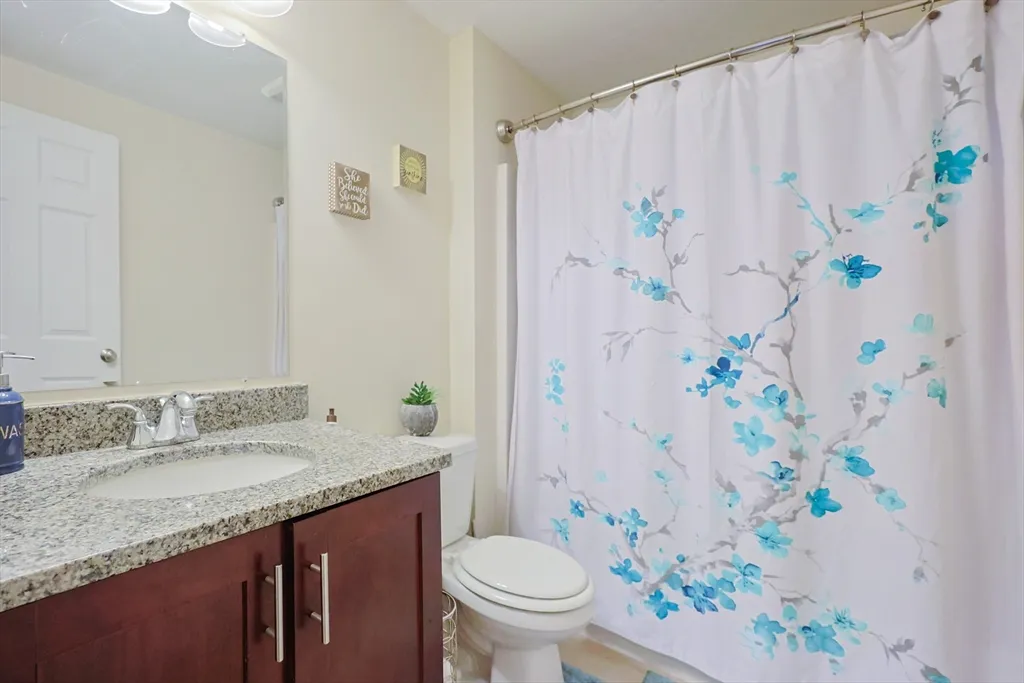 2 bed, 2 bath apartment for rent at 8 Patriots Blvd Unit 8, Hopkinton — photo 18 of 31