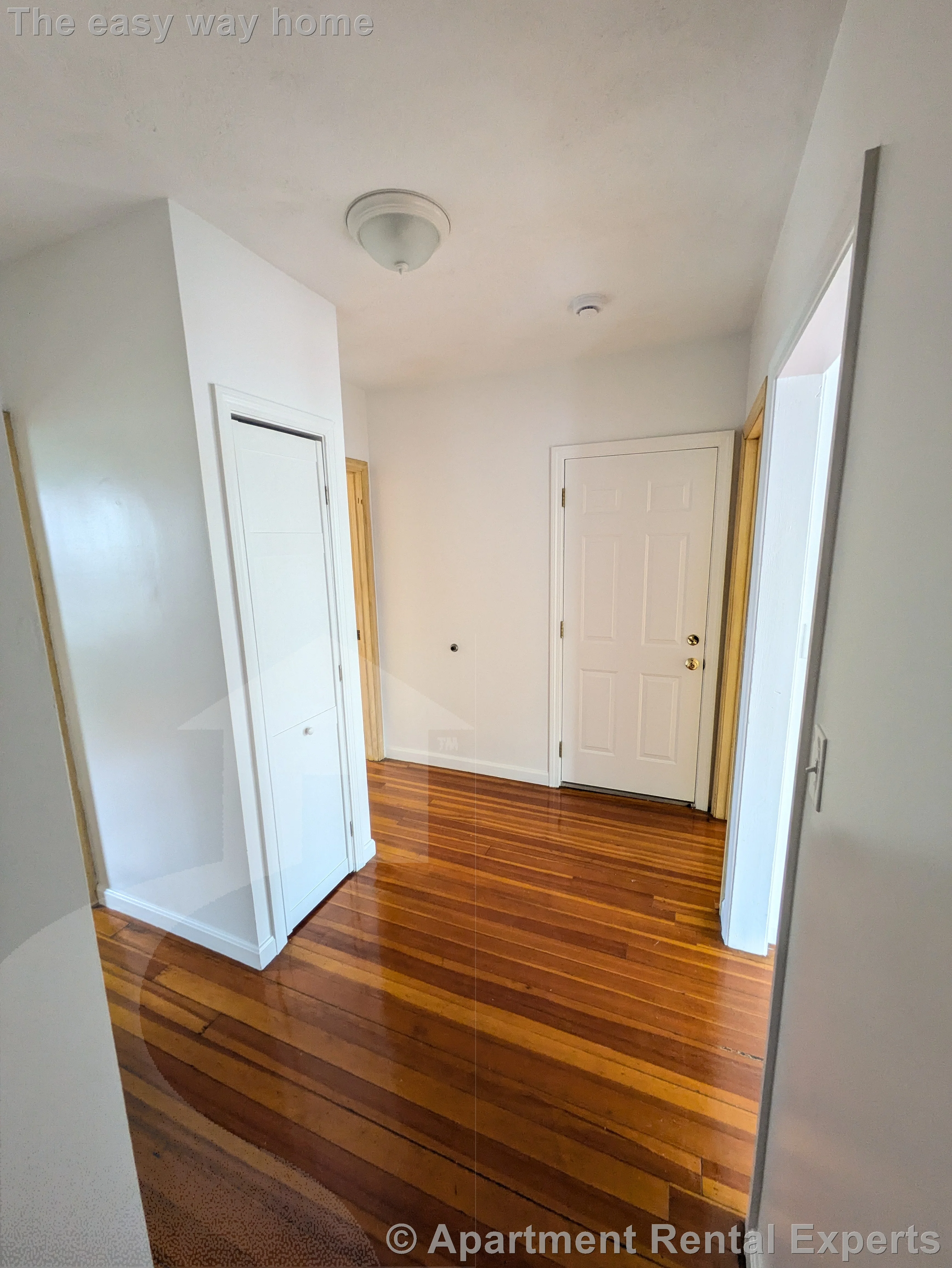 4 bed, 1 bath apartment for rent at 8 Pearl St Unit 2, Tufts — photo 15 of 19