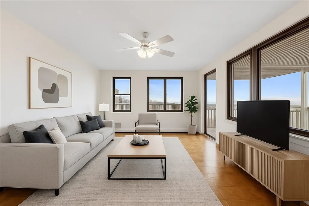 2 bed, 2 bath apartment for rent at 8 Pebble Ave Unit 2, Revere — photo 1 of 4