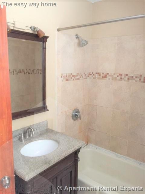 2 bed, 1 bath apartment for rent at 8 Pleasant St, Medford Square — photo 8 of 14