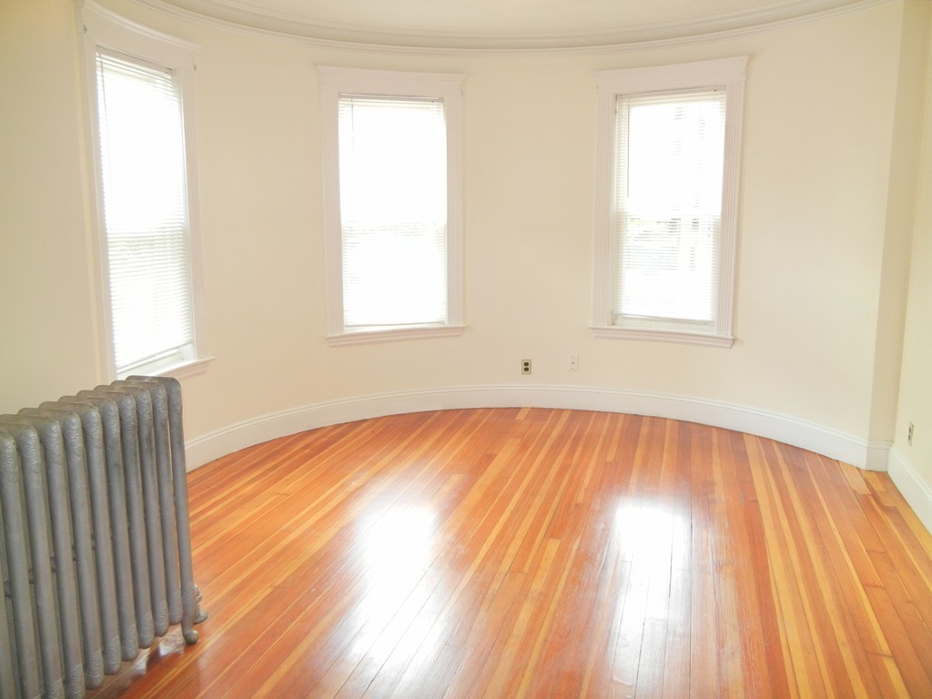 4 bed, 1 bath apartment for rent at 8 Pleasant St Unit 1, Dorchester — photo 14 of 14
