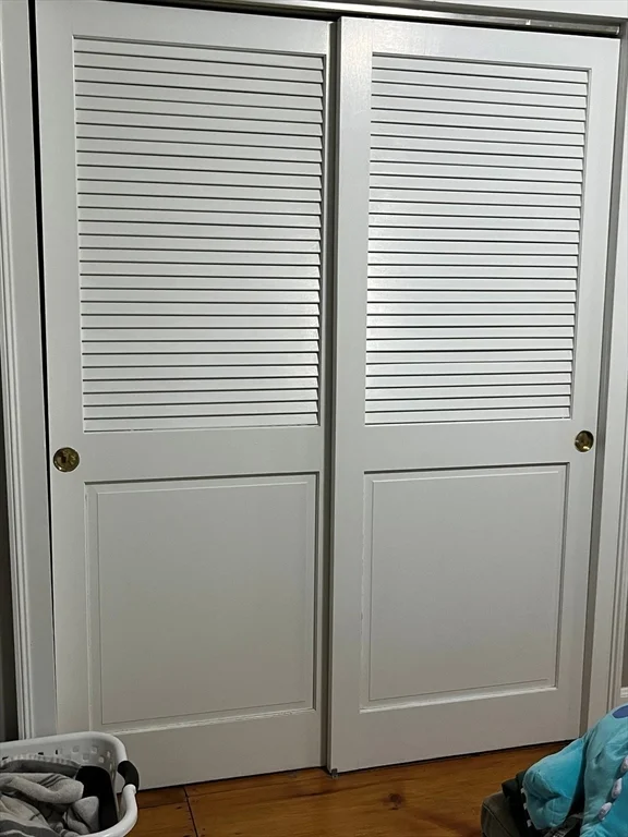 2 bed, 1 bath apartment for rent at 8 Pleasant St Unit 2, Leicester — photo 5 of 8