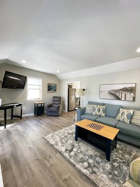 2 bed, 1 bath apartment for rent at 8 Priscilla Ave, Wareham — photo 3 of 16