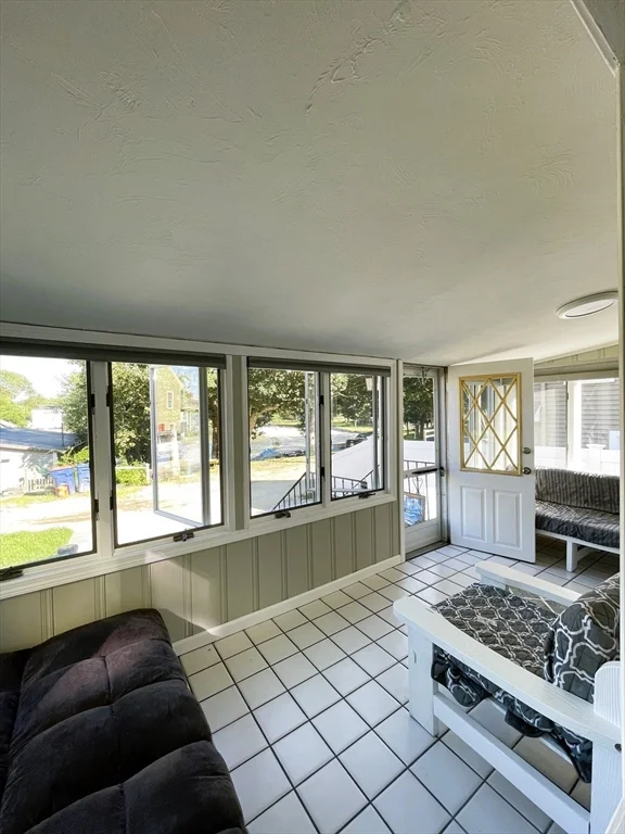 2 bed, 1 bath apartment for rent at 8 Priscilla Ave, Wareham — photo 2 of 16