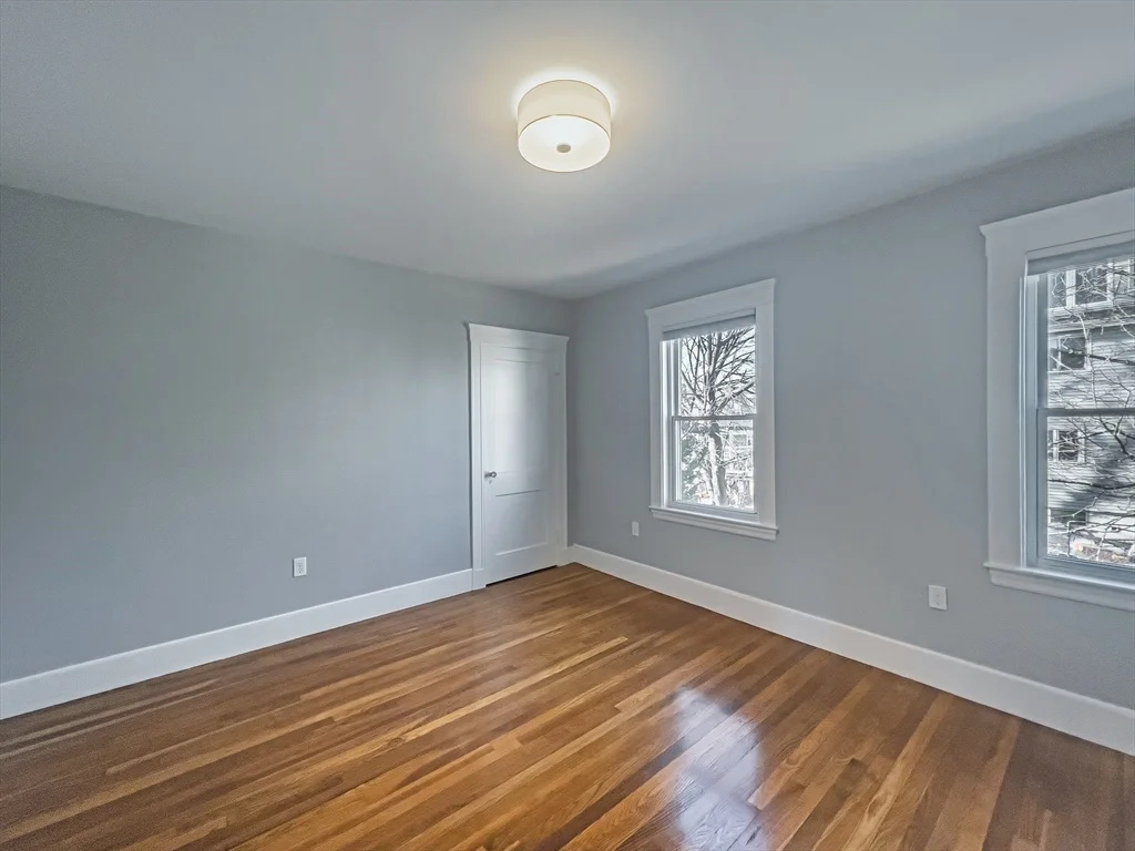 4 bed, 1 bath apartment for rent at 8 Putnam Rd Unit 8, Ten Hills — photo 14 of 16