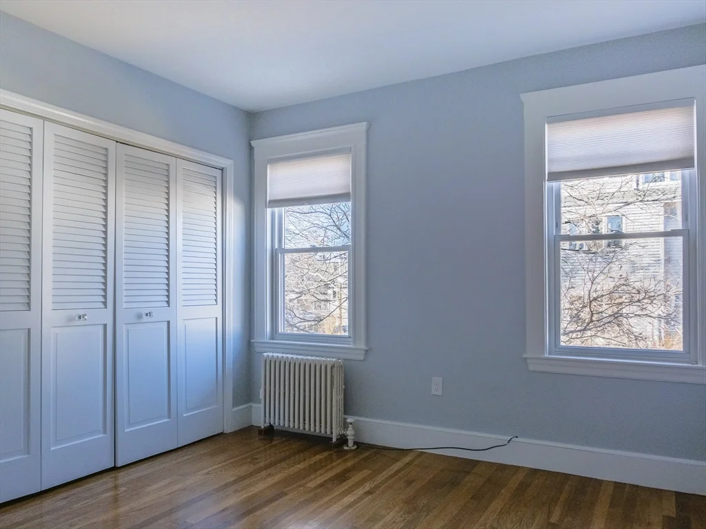 4 bed, 1 bath apartment for rent at 8 Putnam Rd Unit 8, Ten Hills — photo 11 of 16