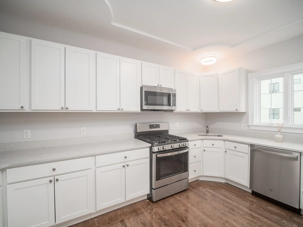2 bed, 2 bath apartment for rent at 8 Richardson St Unit 2, Winchester — photo 9 of 38