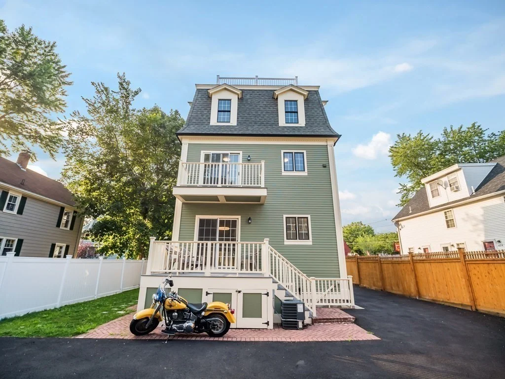 2 bed, 2 bath apartment for rent at 8 Richardson St Unit 2, Winchester — photo 31 of 38
