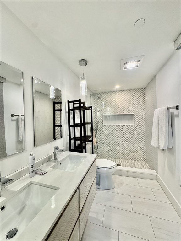 3 bed, 3 bath apartment for rent at 8 Robeson Unit 1, Jamaica Plain — photo 13 of 32
