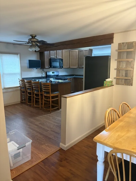 2 bed, 1 bath apartment for rent at 8 Robin Circle Unit 1, Norton — photo 5 of 15