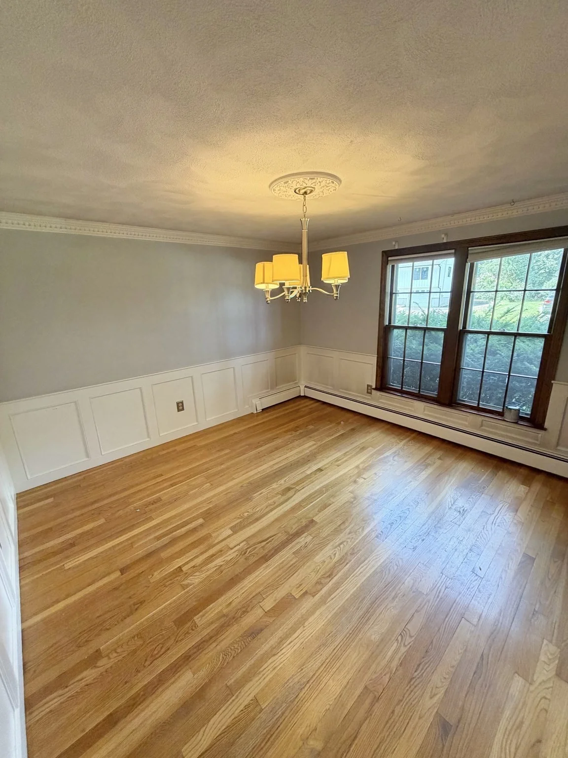 4 bed, 2 bath apartment for rent at 8 Robin Rd, Milford — photo 10 of 27