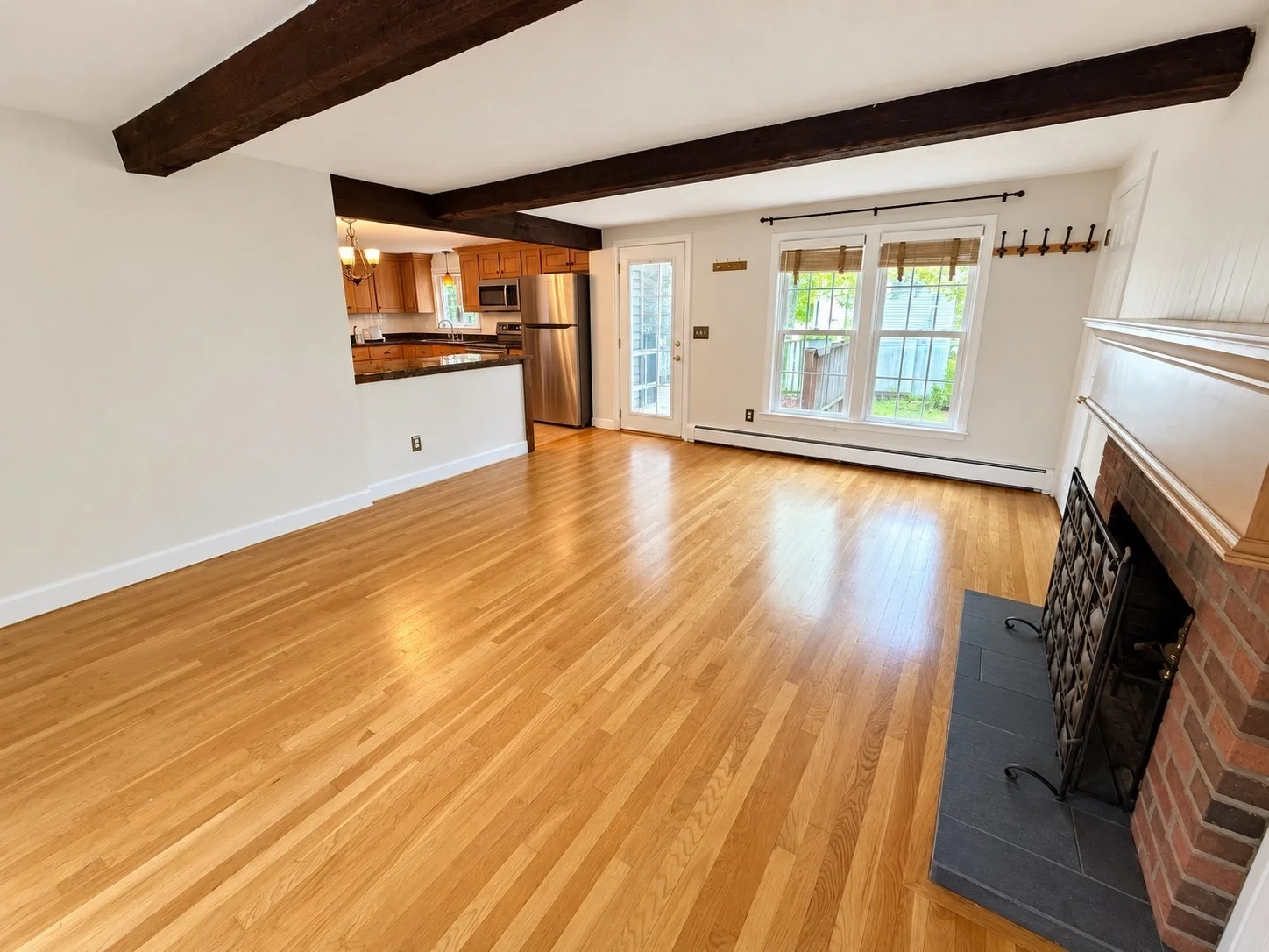 4 bed, 2 bath apartment for rent at 8 Robin Rd, Milford — photo 5 of 27