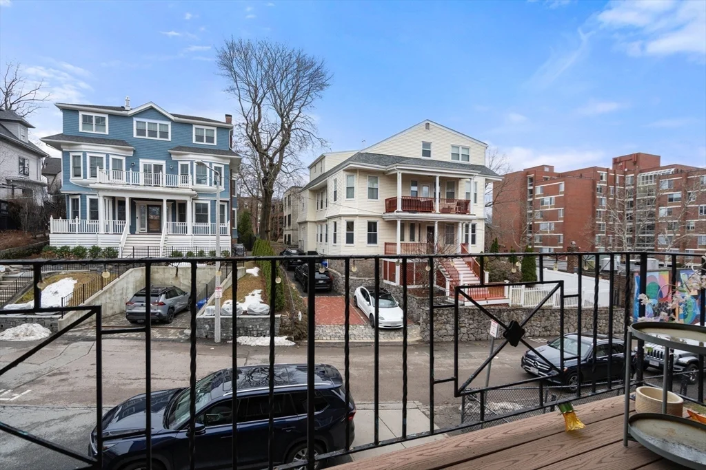 2 bed, 1 bath apartment for rent at 8 Robinwood Ave Unit 6, Jamaica Plain — photo 14 of 18