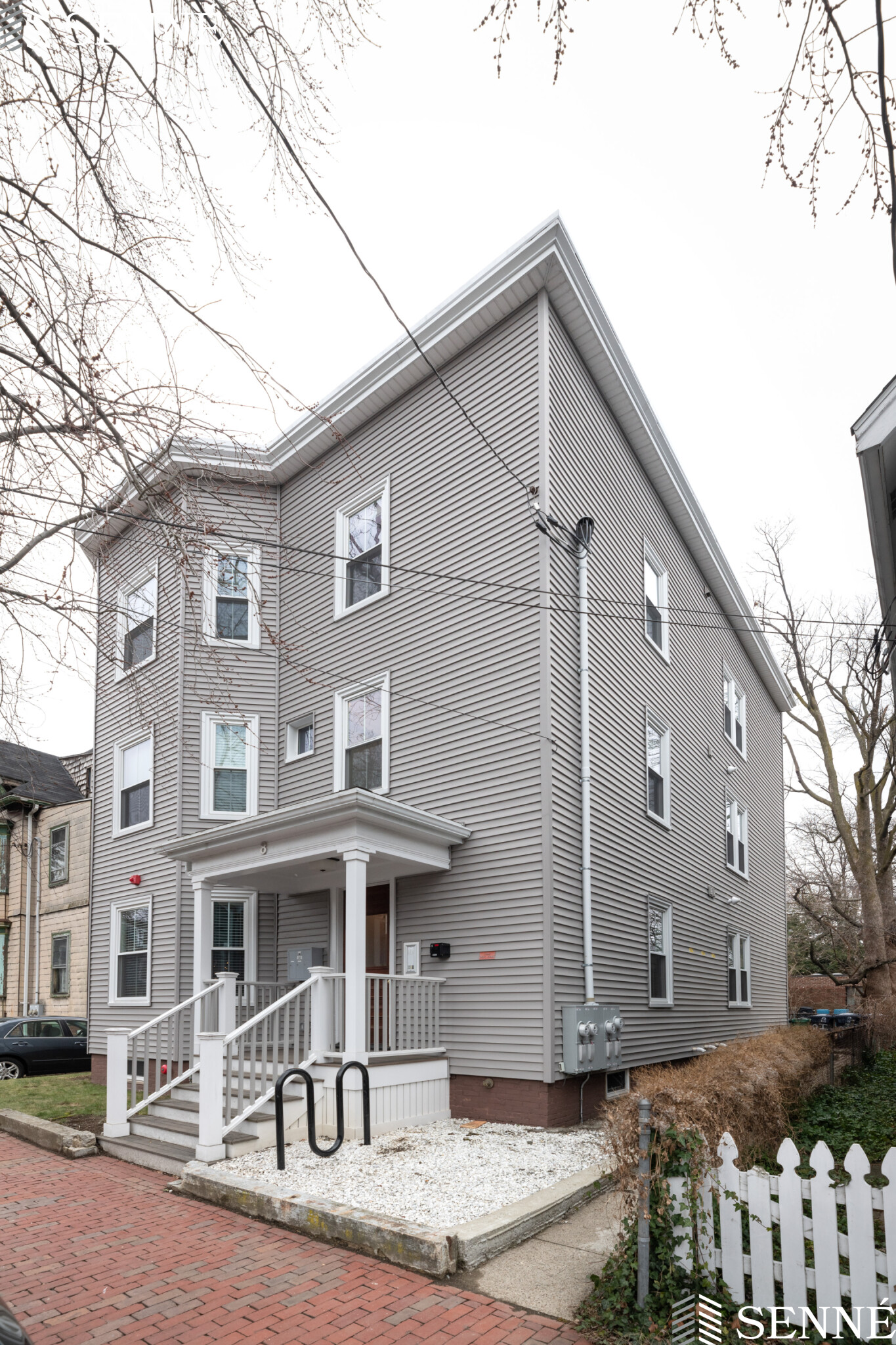 2 bed, 2 bath apartment for rent at 8 Rockingham Unit 2, Cambridgeport — photo 10 of 17