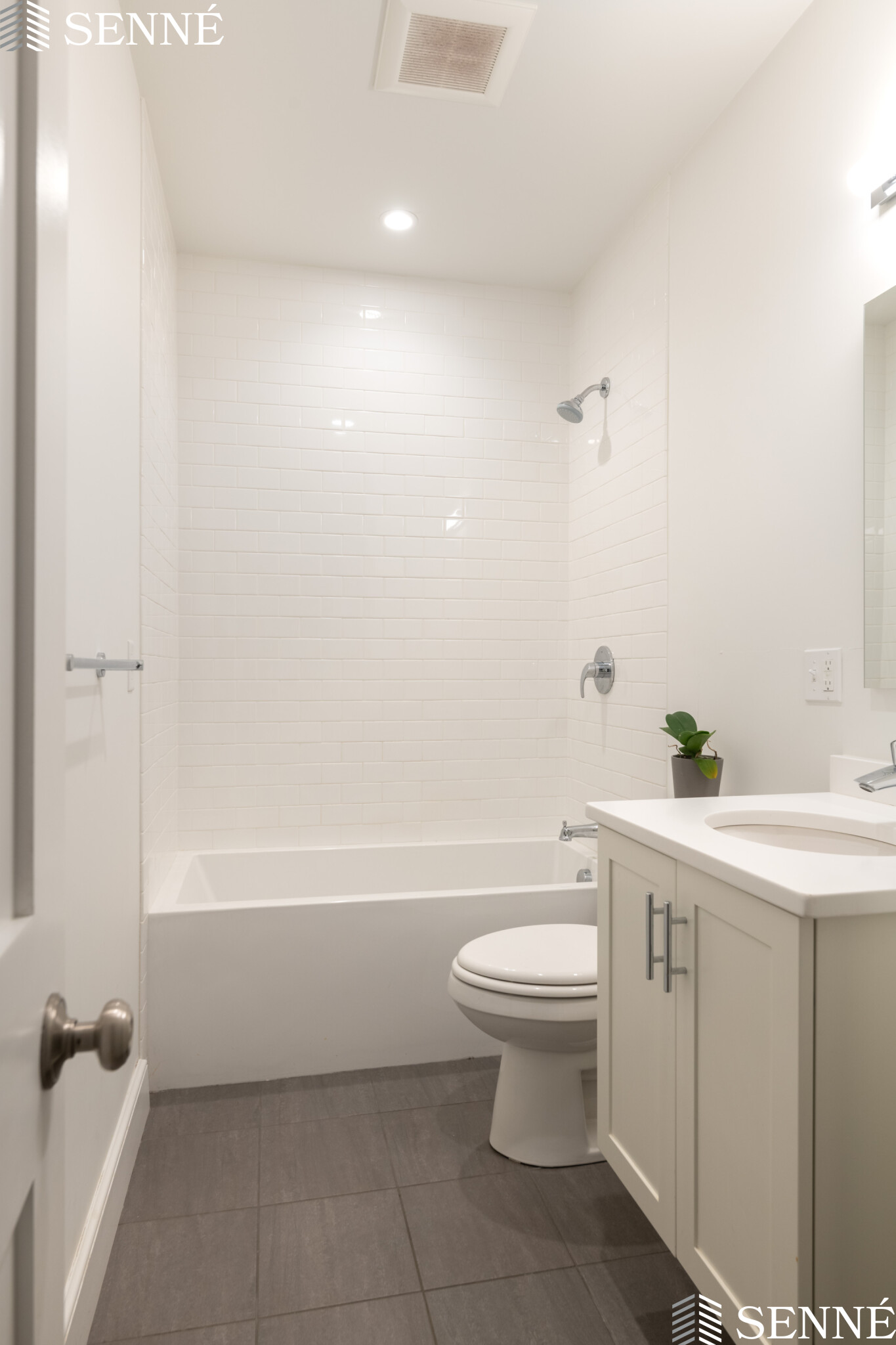 2 bed, 2 bath apartment for rent at 8 Rockingham Unit 2, Cambridgeport — photo 7 of 17