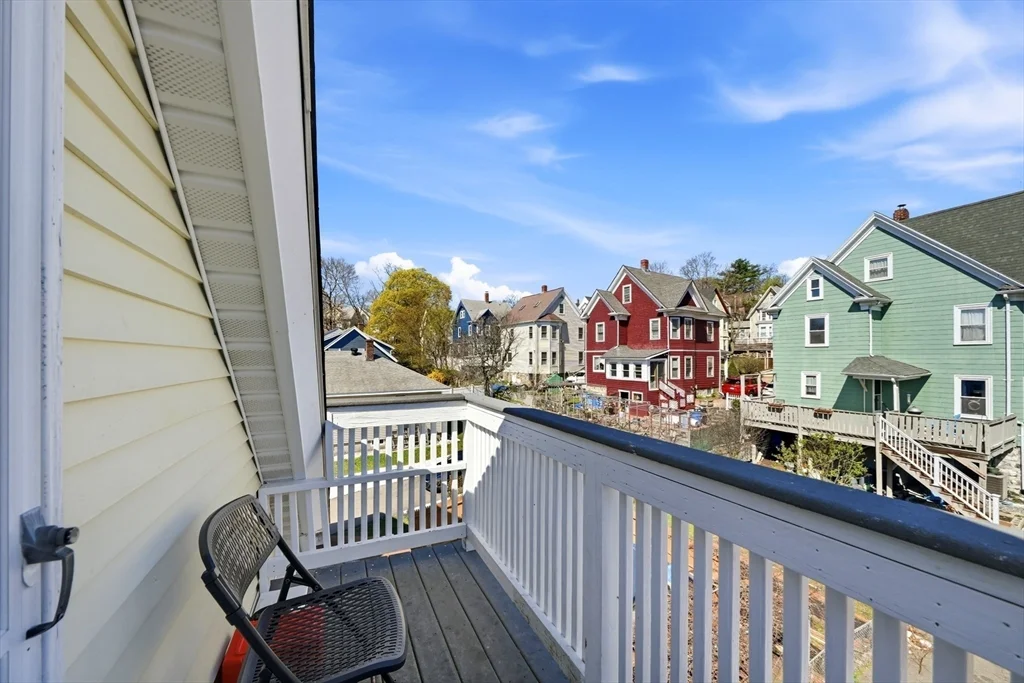 1 bed, 1 bath apartment for rent at 8 Rockwell Ter Unit 3, Malden — photo 9 of 9