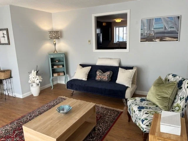2 bed, 1 bath apartment for rent at 8 Royal Dane Dr Unit 71, Marshfield — photo 2 of 11