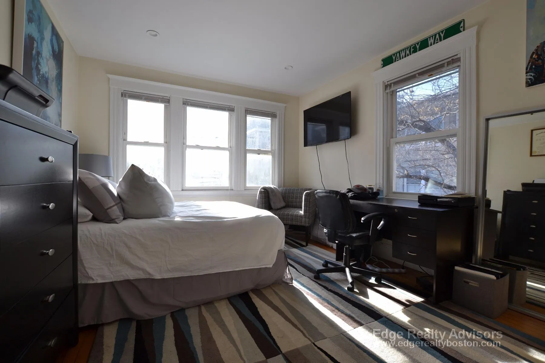 5 bed, 2.5 bath apartment for rent at 8 Sawyer Ter Unit 1, Allston — photo 7 of 27