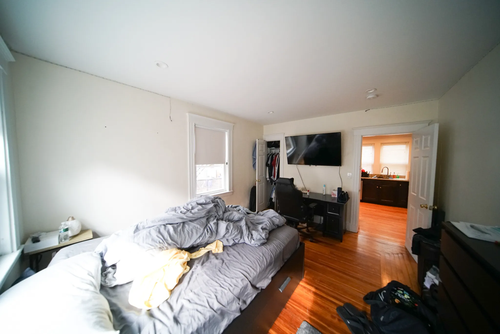 5 bed, 2.5 bath apartment for rent at 8 Sawyer Ter Unit 1, Allston — photo 23 of 27