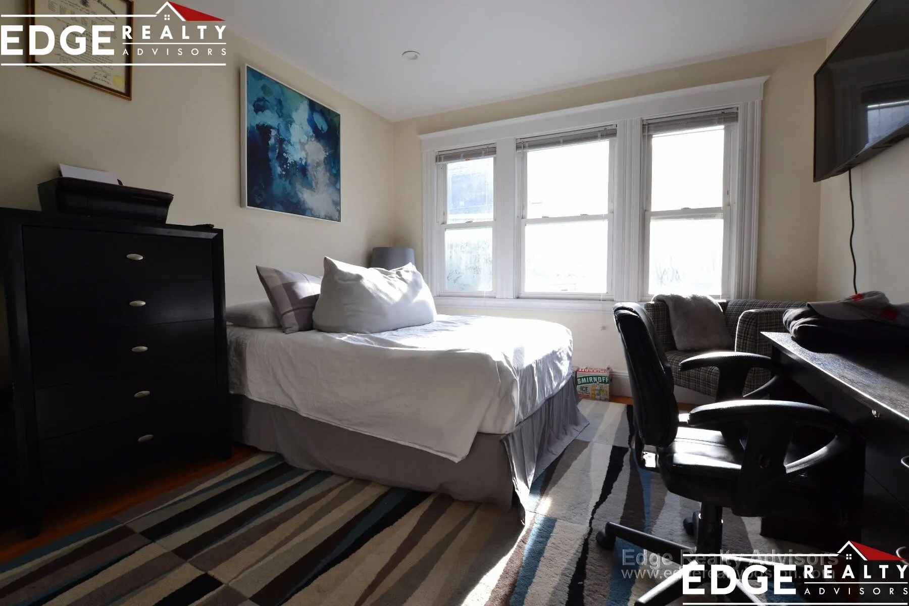 5 bed, 2.5 bath apartment for rent at 8 Sawyer Ter Unit 2, Allston — photo 5 of 13