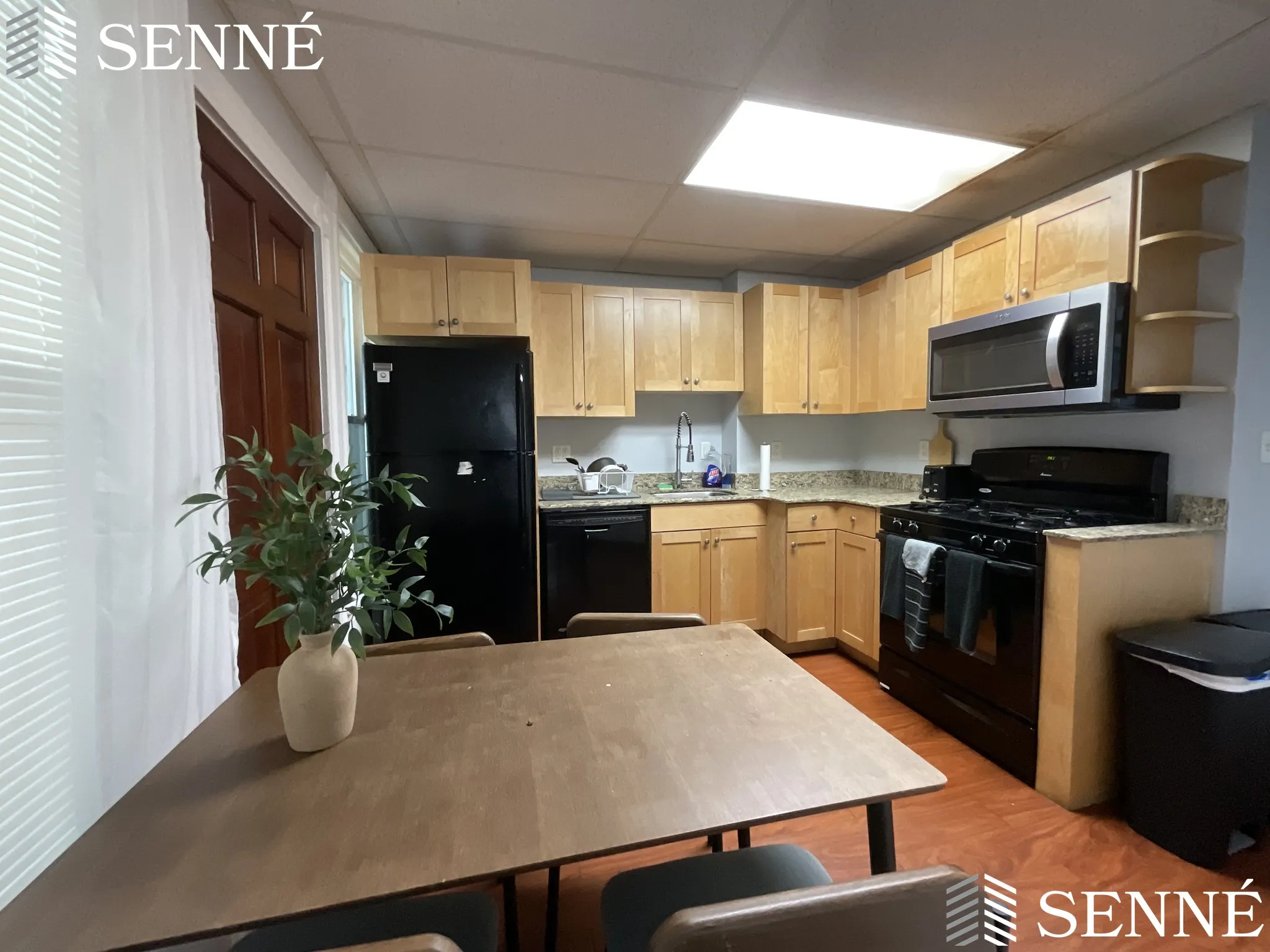 3 bed, 1 bath apartment for rent at 8 Seventh St Unit 8, East Cambridge
