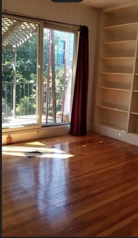5 bed, 2.5 bath apartment for rent at 8 Sewall St, Mission Hill — photo 6 of 11