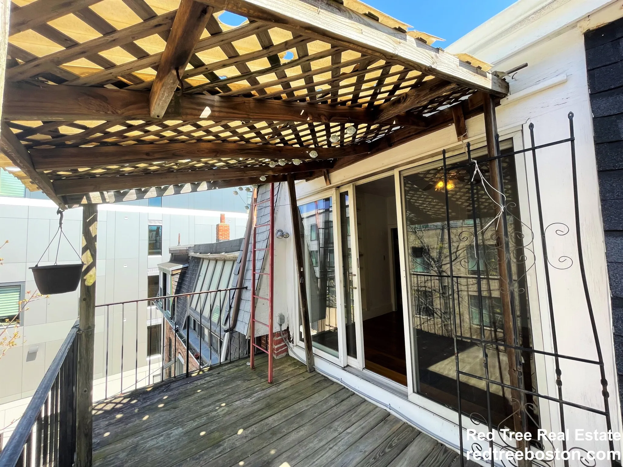 5 bed, 2.5 bath apartment for rent at 8 Sewall St Unit 1, Mission Hill — photo 10 of 29