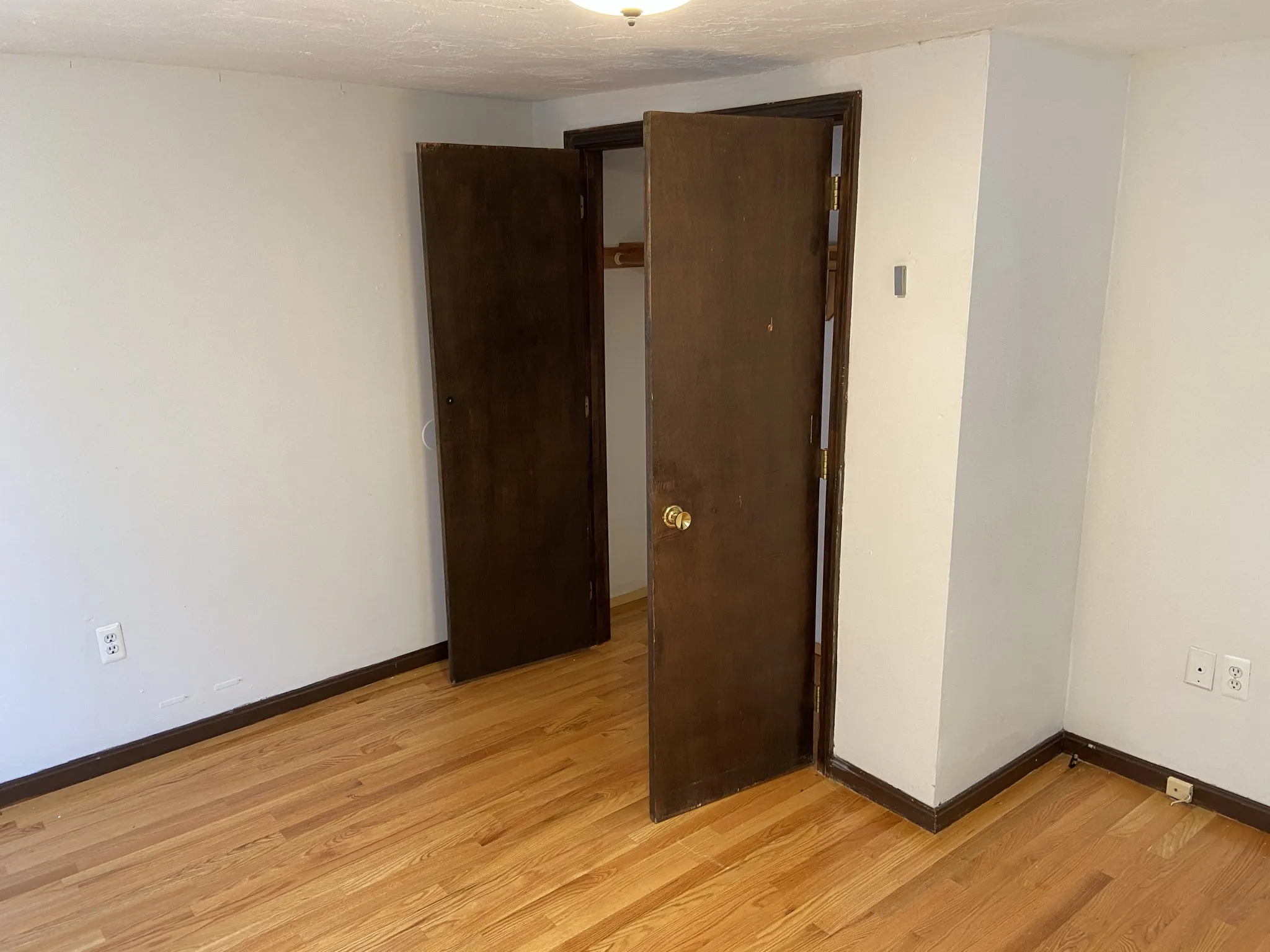 3 bed, 1 bath apartment for rent at 8 Shepard St Unit 0, Brighton — photo 16 of 23