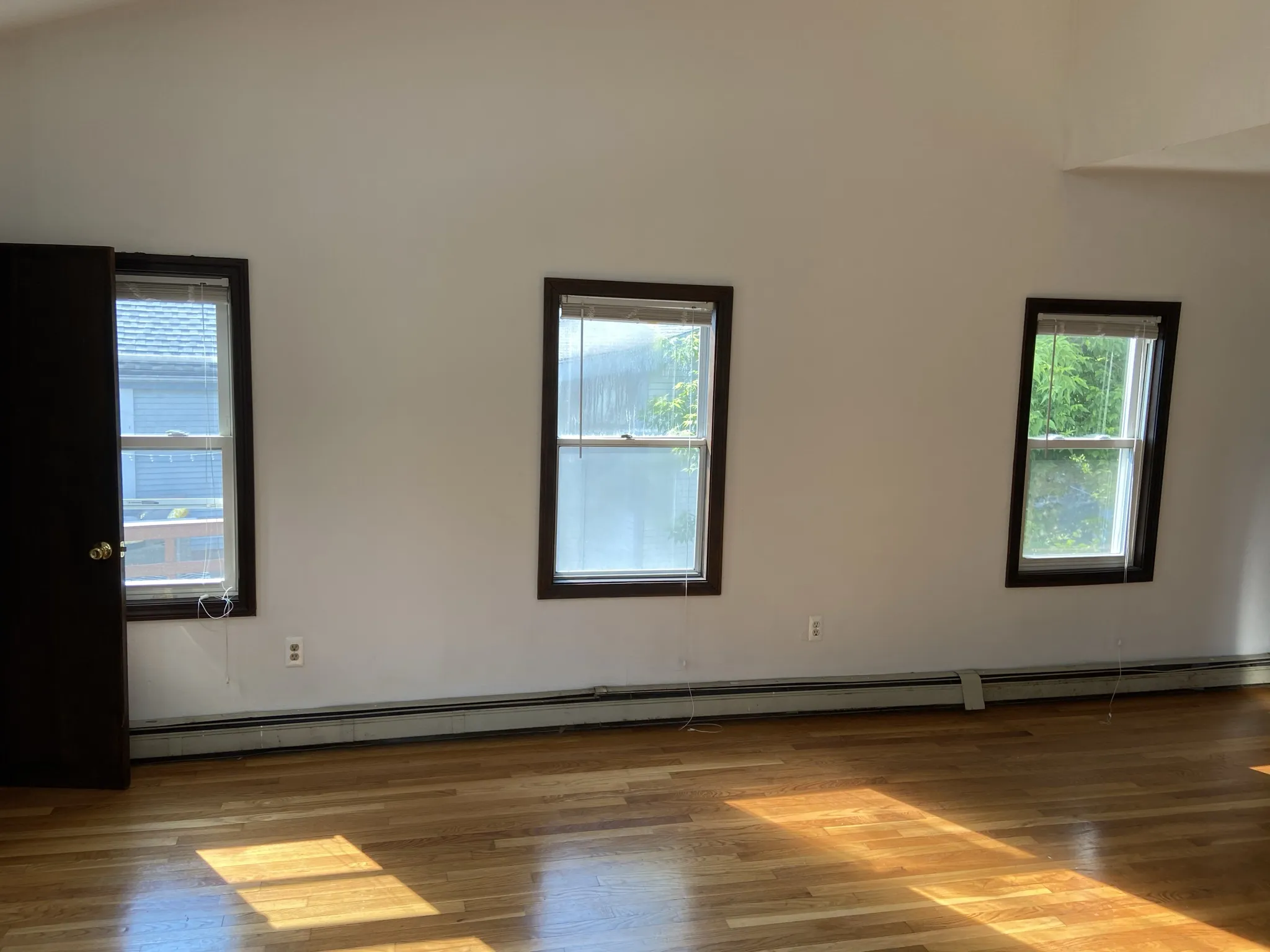 3 bed, 1 bath apartment for rent at 8 Shepard St Unit 0, Brighton — photo 7 of 23