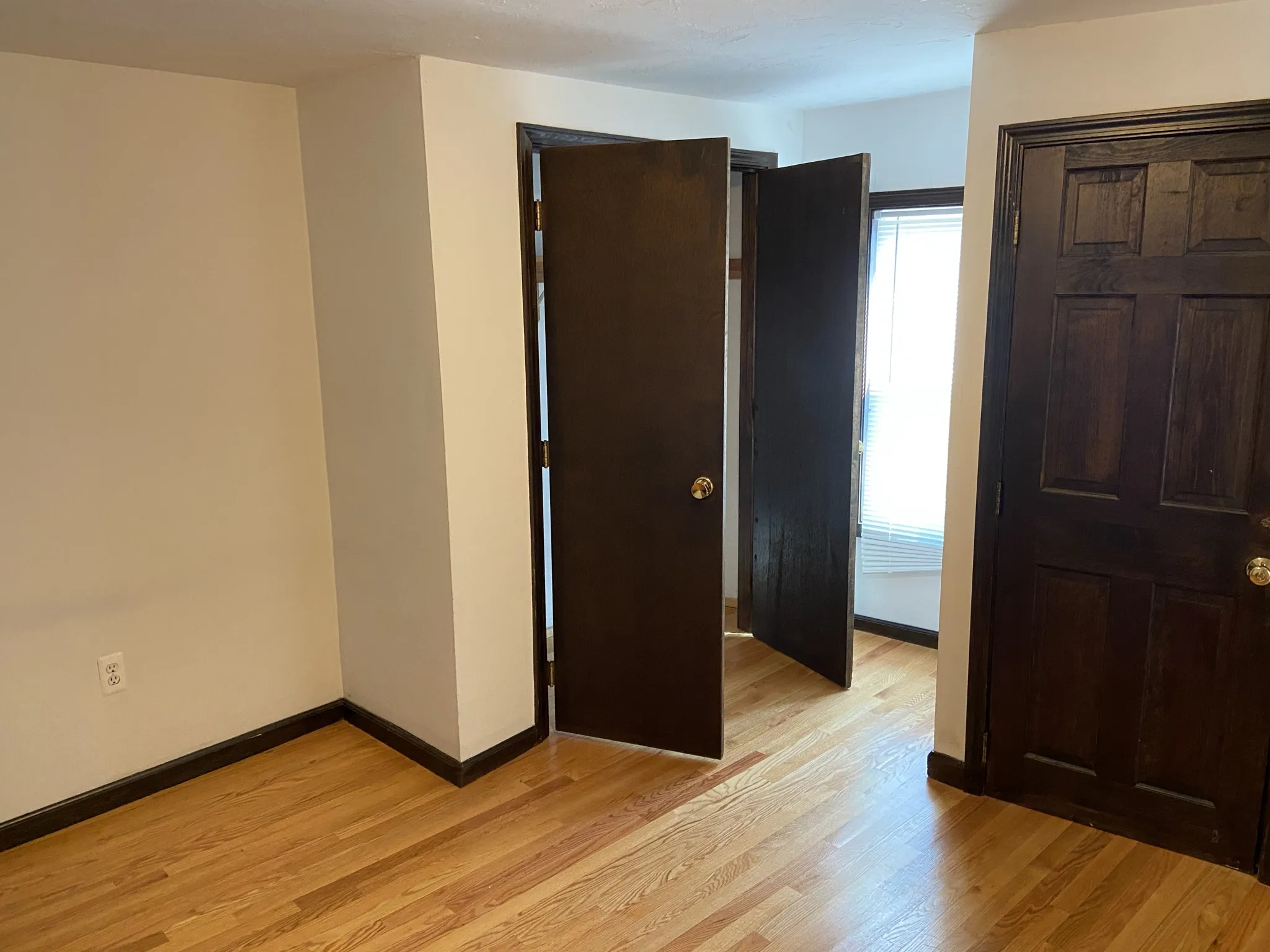 3 bed, 1 bath apartment for rent at 8 Shepard St Unit 0, Brighton — photo 19 of 23